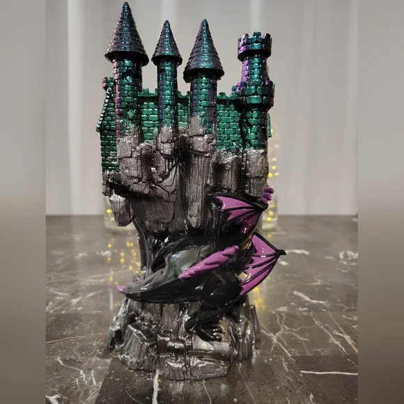 Bath & Body Works Disney Maleficent Dragon Castle Candle Holder NWT - Picture 9 of 16
